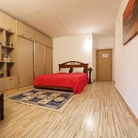 Rum i privatbostad Skanderbeg Square Residences Tirana