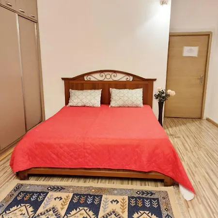 Homestay Skanderbeg Square Residences *